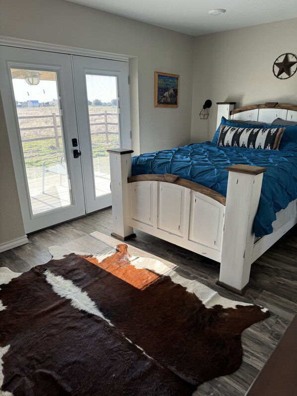 1 chambre, lit de bébé portatif, literie fournie