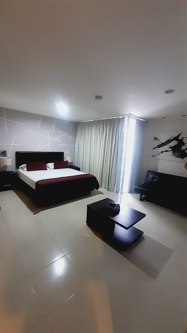 1 soverom, strykejern/-brett, wi-fi og sengetøy