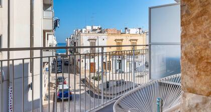 Marina Apartment 100m From Sea, Polignano a Mare, Italy