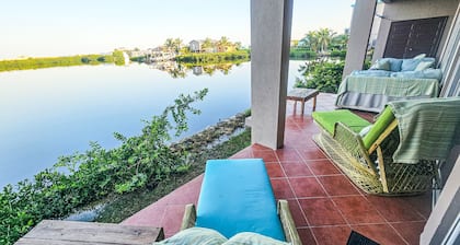 Caribbean condo with ocean view, on-site pool, & private balcony