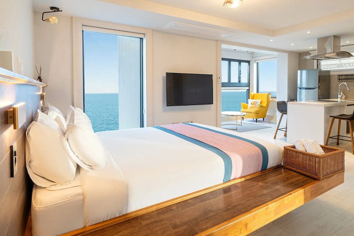 Basic Room, 1 Bedroom (301(Rooftop Spa)) | 1 bedroom, free WiFi