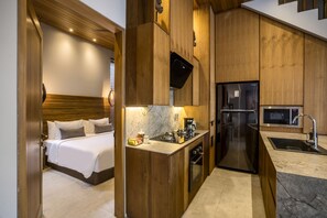 Deluxe-Villa, 2 Schlafzimmer, Badewanne, Poolblick | Eigene Küche | Kühlschrank, Mikrowelle, Ofen, Herdplatte