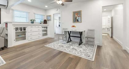 Charming Duplex Retreat Steps from Downtown Visalia