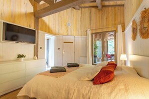3 bedrooms, iron/ironing board, internet - Villa Biscouette in the "44 Hectares" with jacuzzi (Lège-Cap-Ferret)