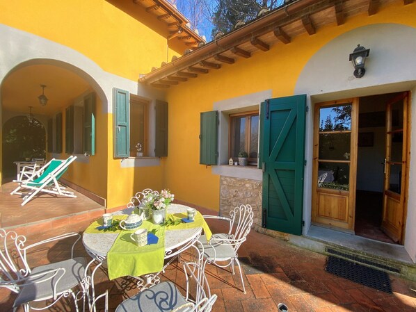 Outdoor dining - Il Frutteto by Interhome (Montescudaio)