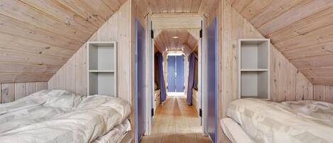 3 bedrooms, Internet