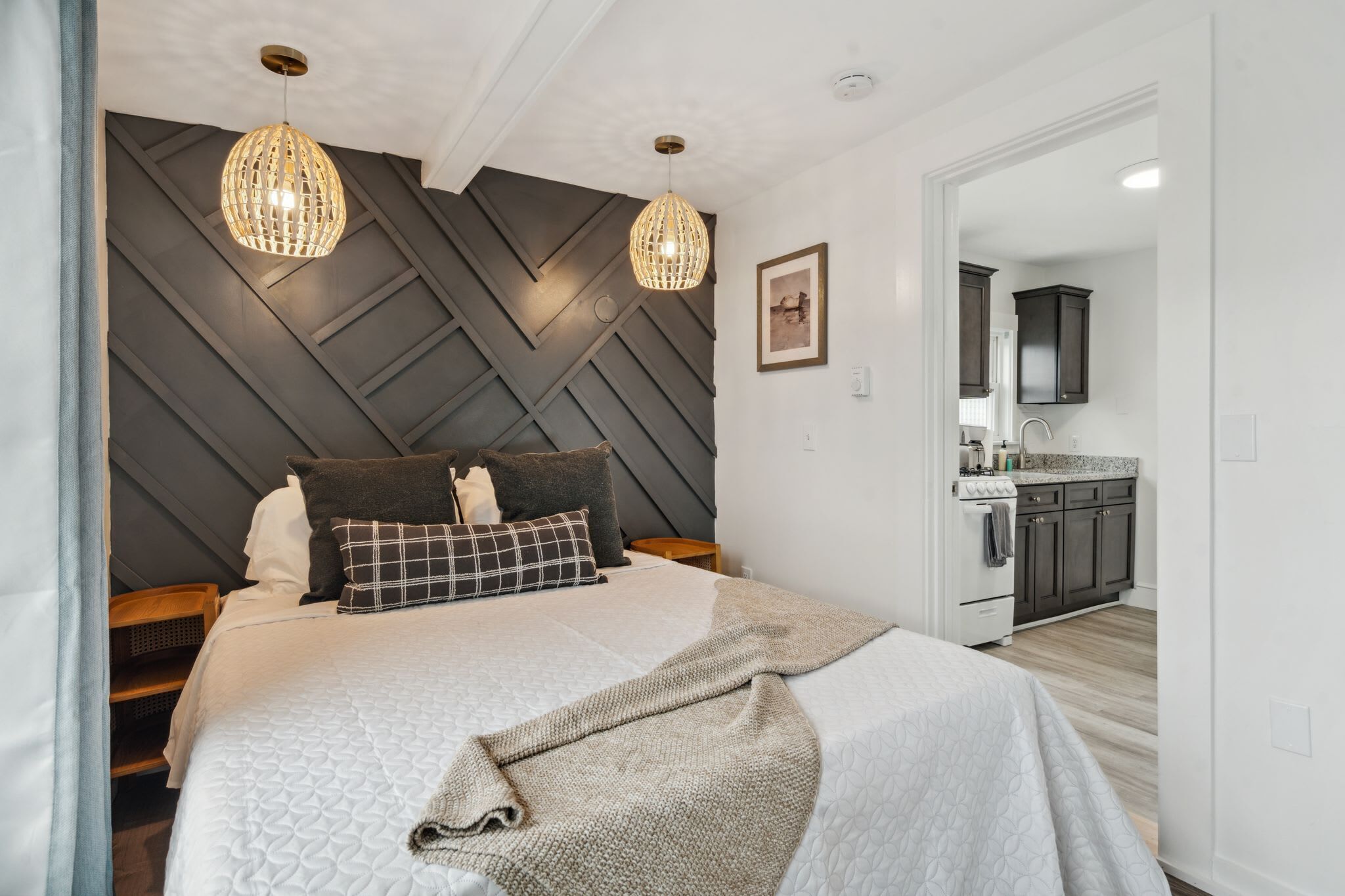 1 habitación, tabla de planchar con plancha, wifi y ropa de cama 