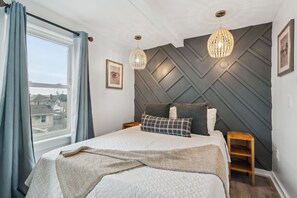 1 soverom, strykejern/-brett, wi-fi og sengetøy