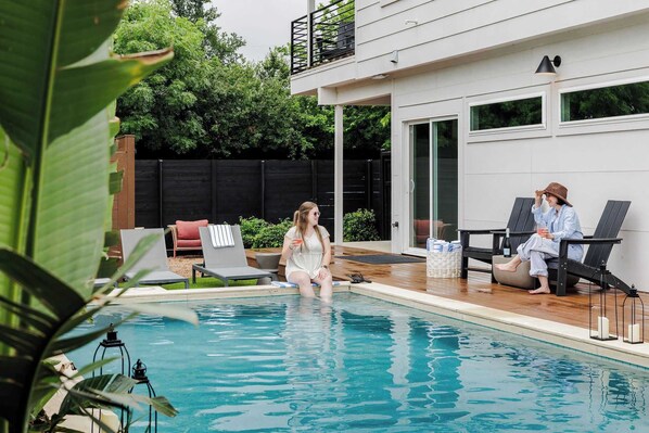 Pool - 5BR East Austin Home | Shared Pool & Game Room (Austin)