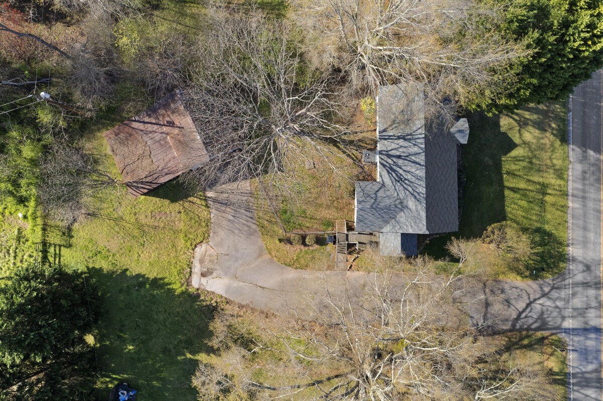 Photo 42 of Travelers Rest Pet-Friendly 3BR, Porch & Grill
