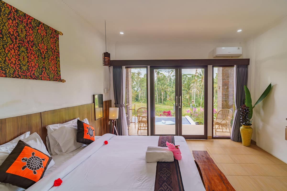 Deluxe Room | Minibar, desk, laptop workspace, free WiFi