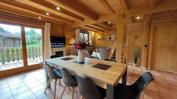 تناول الطعام