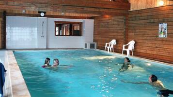 Piscine couverte, piscine chauffée