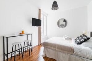 Strykejern/-brett, wi-fi og sengetøy