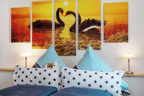 1 dormitorio, tabla de planchar con plancha, wifi gratis y ropa de cama