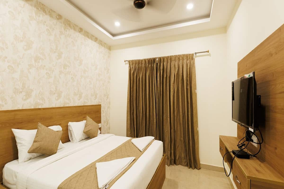 1 bilik tidur, cadar kapas Mesir, peralatan tempat tidur premium, meja