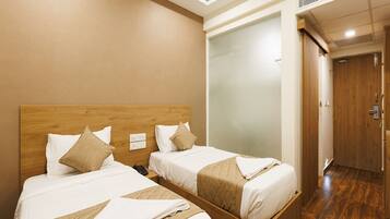 Egyptian cotton sheets, premium bedding, desk, soundproofing