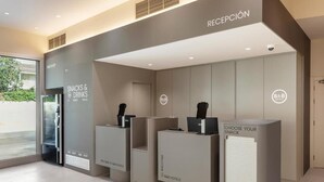 Lobby - B&B Hotel Lleida  (Lleida)