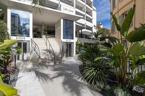 Extérieur