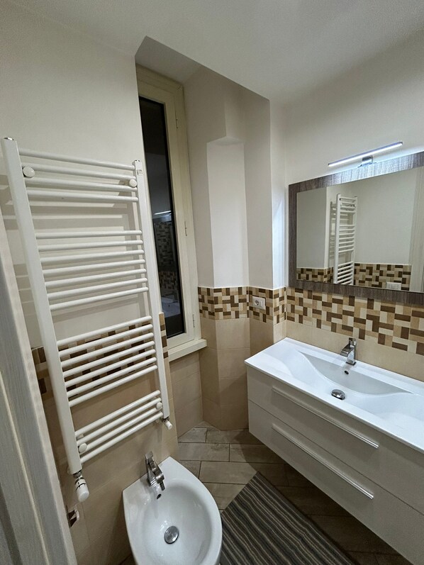 Bathroom - Twins appartamenti  (Rome)