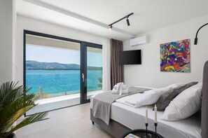 6 bedrooms, free WiFi, bed sheets
