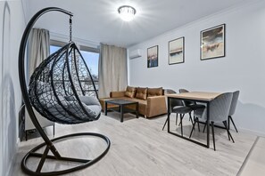 Suite estudio Confort | Tabla de planchar con plancha, wifi gratis, ropa de cama