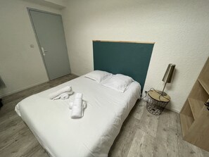 1 camera, Wi-Fi gratuito