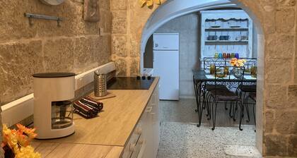Charming Central Townhouse in Sliema