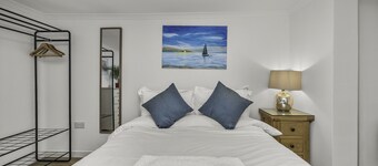 Upper Rock Brighton Apartments