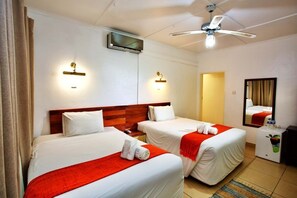 Comfort Double or Twin Room | Minibar, iron/ironing board, free WiFi, bed sheets