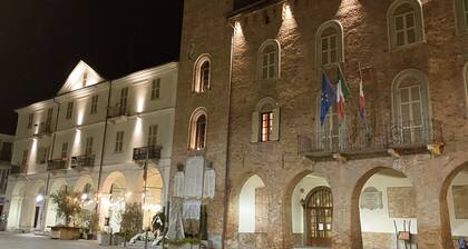 PANORAMIC VILLA IN THE HILLS OF MONFERRATO