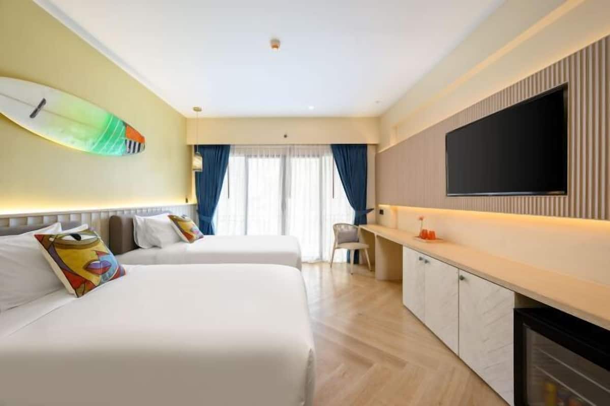 1 chambre, coffres-forts dans les chambres, bureau, lits bébé (gratuits)