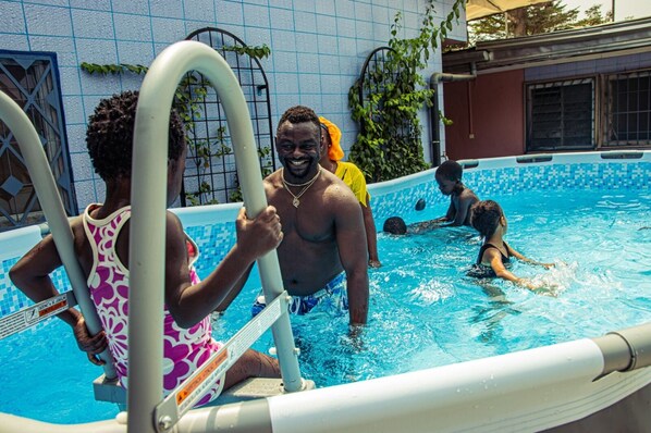 Pool - Bonamoussadi Gardens Maisonn Avec Grande Piscine (Douala)