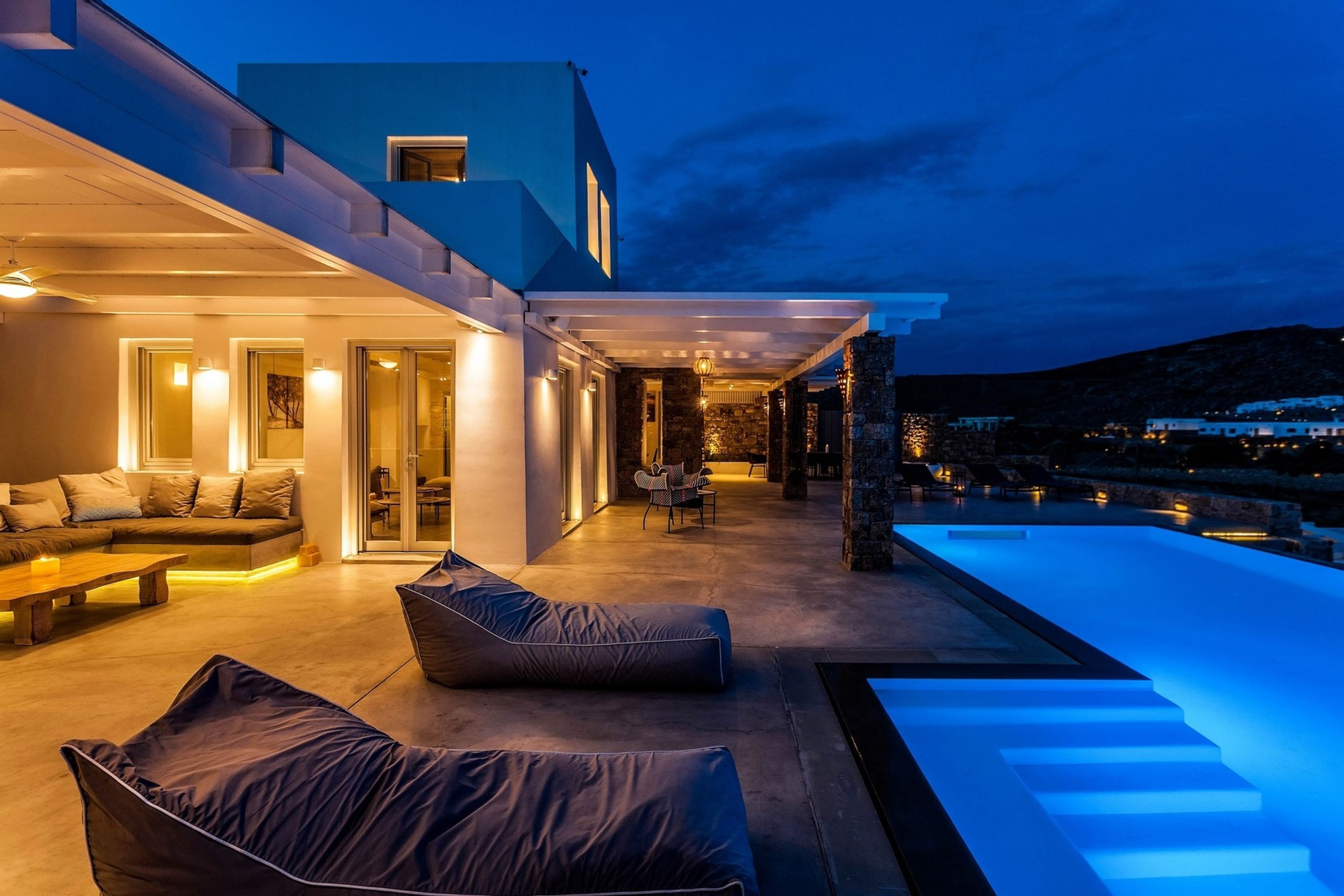 7 bedrooms