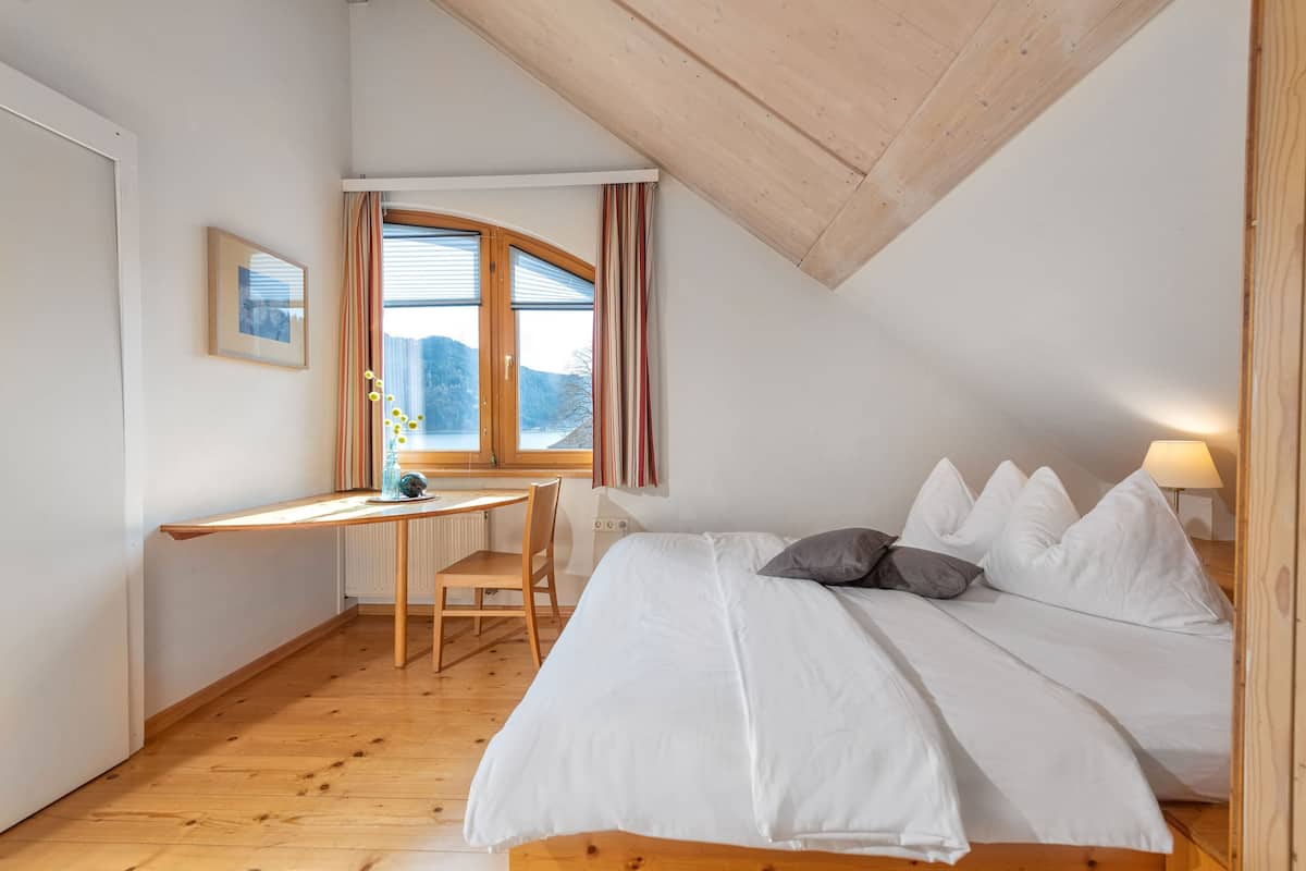 Urbani Suite | 1 ห้องนอน, ตู้นิรภัยในห้องพัก, โต๊ะทำงาน, Wi-Fi ฟรี