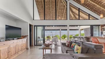 Televisie en een kantoor