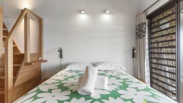 1 bedroom, iron/ironing board, travel crib, WiFi