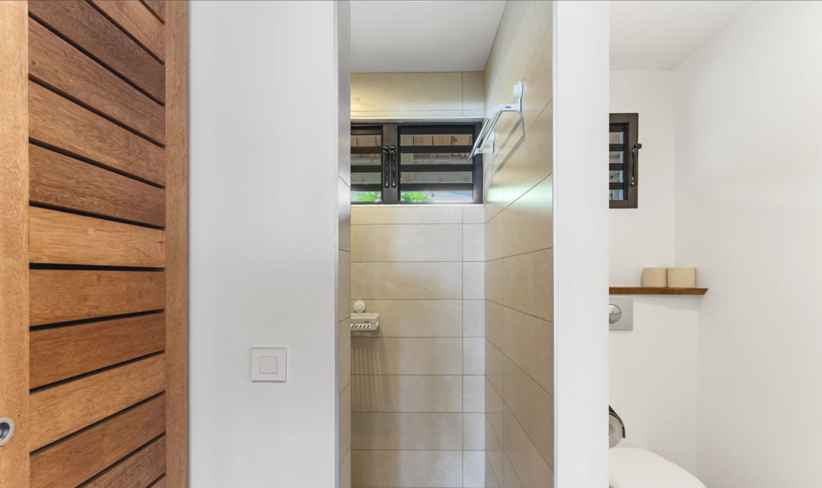 淋浴設備、風筒、提供毛巾