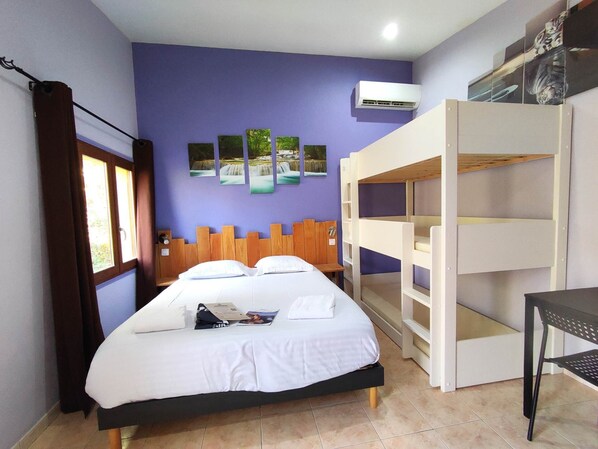 1 chambre, accès au Wi-Fi (inclus)