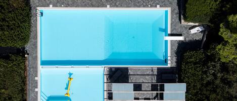 Seasonal outdoor pool