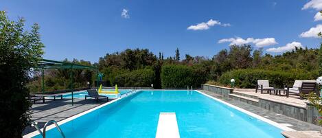 Seasonal outdoor pool