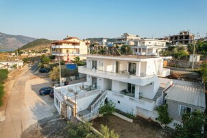 Fachada del alojamiento