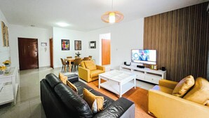 Apartment | Living area - Beautiful 3-bed Apartment in Kilamba - Luanda (Belas)