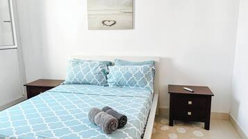 3 kamar tidur, setrika/meja setrika, Wi-Fi gratis, dan seprai linen
