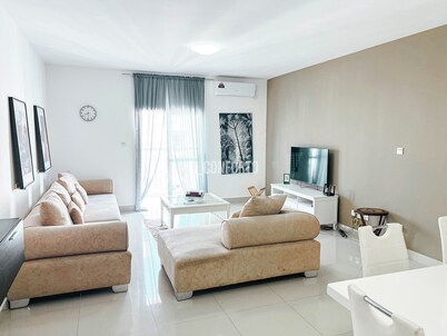 Remarkable 5-bed Apartment in Kilamba - Luanda