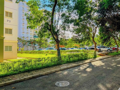 Remarkable 5-bed Apartment in Kilamba - Luanda