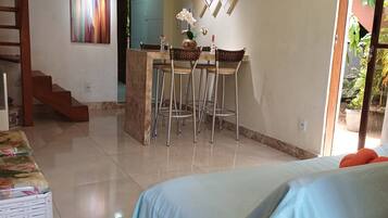 3 dormitorios, tabla de planchar con plancha, wifi gratis y ropa de cama