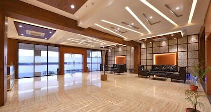 Clubhouse Hotel Morbi