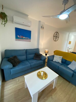 Smart TV - Appartement à 200m de la Plage🏖🏖dans un Immeuble Calme et Sécurisé (Torrevieja)