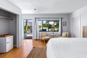 8 chambres, bureau, fer et planche à repasser, Wi-Fi